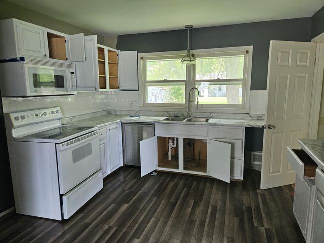 Kitchen.jpg | Image 5