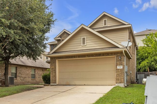 View of front of house | Image 14