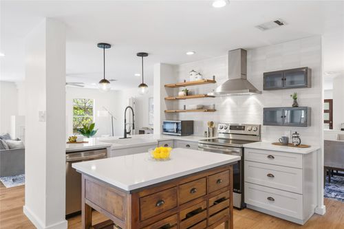 8540 Copano Dr, Austin, TX, 78749-3773 | Card Image