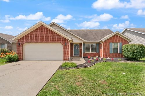 8828 Woodford Dr, Charlestown, IN, 47111-1047 | Card Image