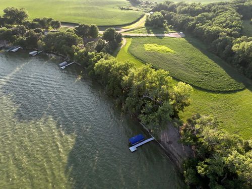 148 Pleasant View Rd, Slayton, MN, 56172-1931 | Card Image