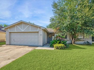 24031 Wassail Way, House other with 4 bedrooms, 2 bathrooms and null parking in Katy TX | Image 1