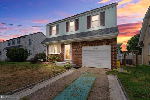1530 49th St, PENNSAUKEN, NJ, 08110-2930 | Card Image