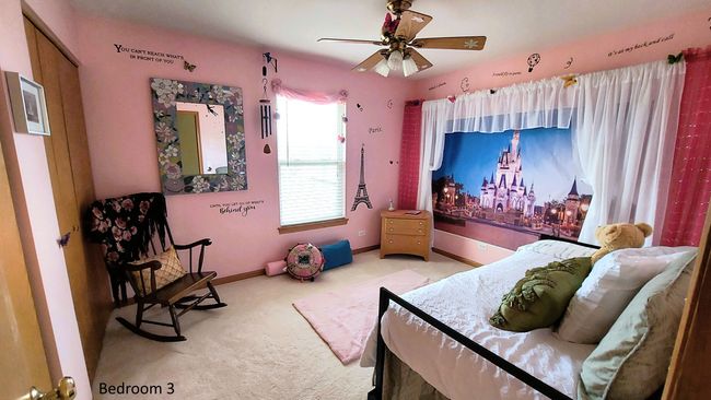 236 Berkshire Ln, House other with 4 bedrooms, 4 bathrooms and 4 parking in Sugar Grove IL | Image 21