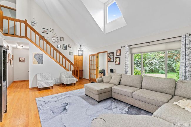 490 Rolling Oaks Dr.-30.JPG | Image 15