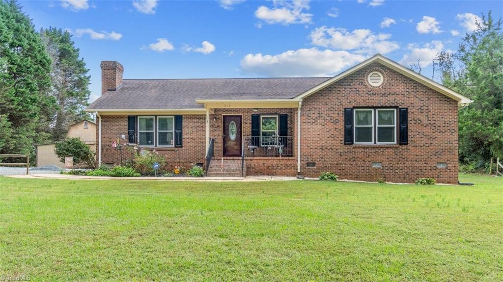 Hogan Rd, Greensboro, NC 27406