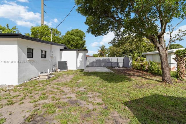 4730 Ne 15 Th Ave, House other with 2 bedrooms, 2 bathrooms and null parking in Pompano Beach FL | Image 29