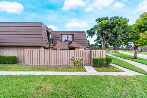 1015 10th Ct, Palm Beach Gardens, FL, 33410-5110 | Card Image