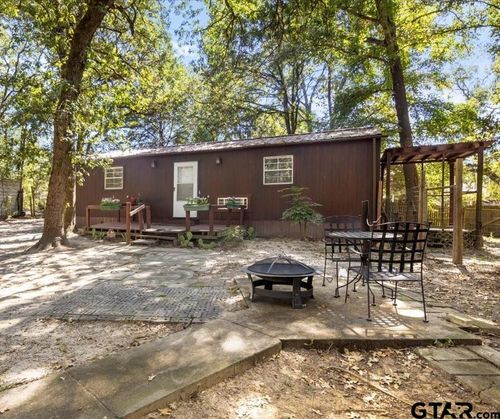 23207 Holly Rd, Mineola, TX, 75773-8114 | Card Image