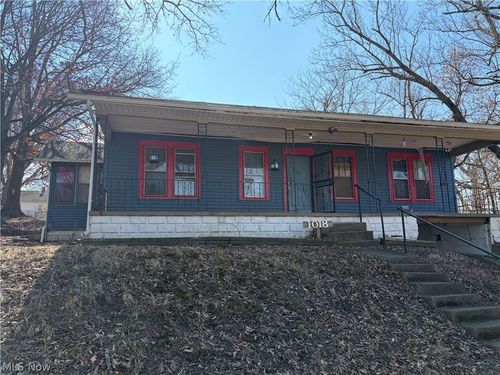 1018 Pershing Road, Zanesville, OH, 43701 | Card Image