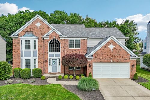 10392 Andover Dr, Twinsburg, OH, 44087-3327 | Card Image