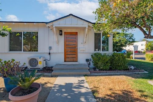 14418 Martha St, Sherman Oaks, CA, 91401-4620 | Card Image