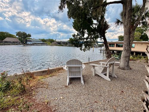 1570 Riveredge Ct, Astor, FL, 32102-7935 | Card Image