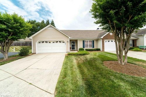 3616 Rising River Ln, Greensboro, NC, 27409-8957 | Card Image