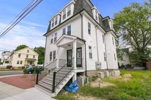 116 Evans St, Boston, MA, 02124-4246 | Card Image