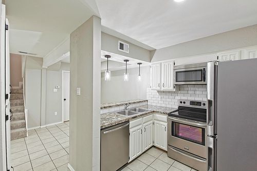 d-889 Dublin Dr, Richardson, TX, 75080-7735 | Card Image