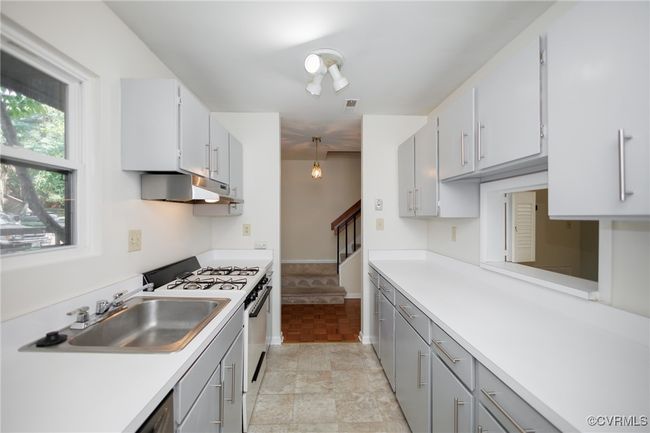 11808 N Briar Patch Drive, Condo with 3 bedrooms, 3 bathrooms and null parking in Midlothian VA | Image 13