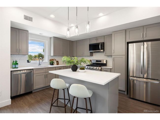 8408 W 52 Nd Ave, Townhouse with 2 bedrooms, 3 bathrooms and null parking in Arvada CO | Image 9