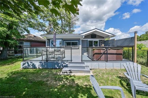 {{alt}} | Card Image