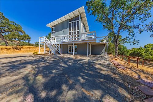 29997 Corral Dr, Coarsegold, CA, 93614-9172 | Card Image
