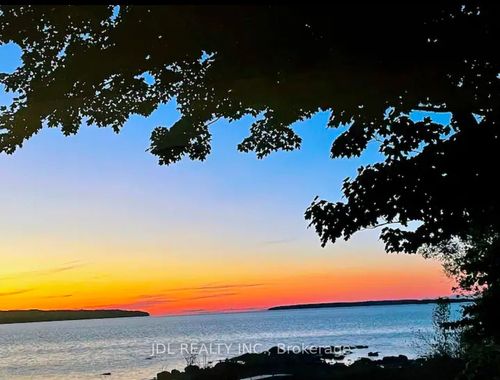 200 Bayview Avenue, Tay, ON, L0K1R0 | Card Image