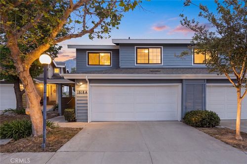 a-1518 Creekside Court, Pasadena, CA, 91107 | Card Image