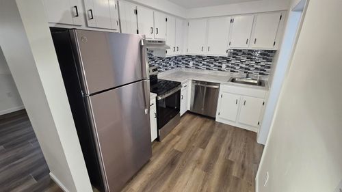 a-85 E Ridge Rd, Merrimack, NH, 03054-4444 | Card Image