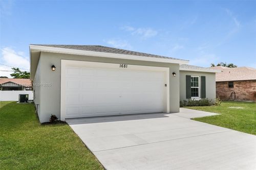 1681 Se Mariner Ln, Port St. Lucie, FL, 34983-3838 | Card Image