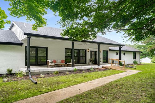 1015 Jump Off Rd, Bon Aqua, TN, 37025-5052 | Card Image