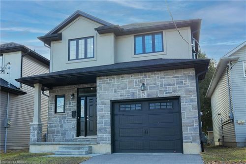 72 Balfour St, Brantford, ON, N3T1J7 | Card Image
