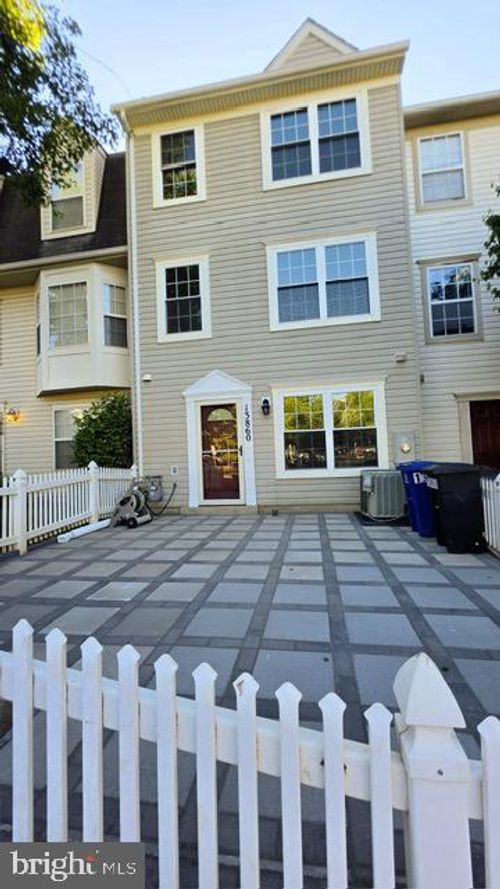 13860 Crosstie Dr, GERMANTOWN, MD, 20874-6198 | Card Image