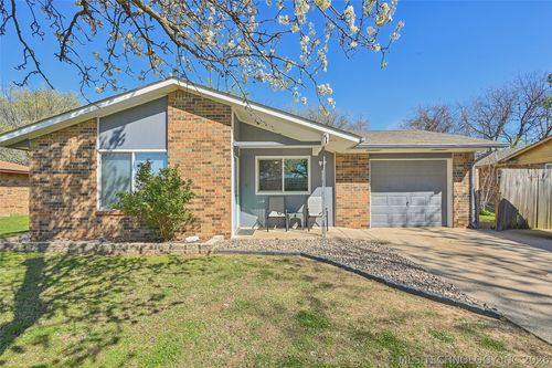 109 E 149th St S, Glenpool, OK, 74033-4417 | Card Image