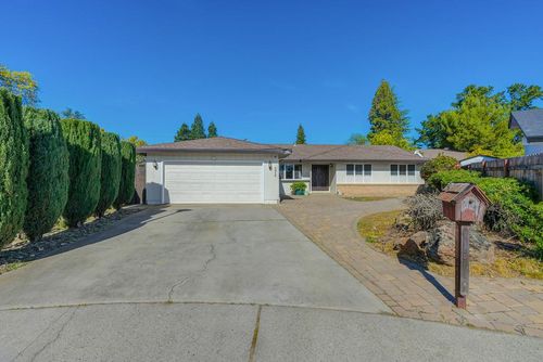 5916 13th St, Sacramento, CA, 95822-2904 | Card Image