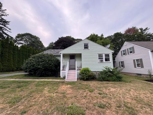 37 Woodlawn Avenue, Kittery, ME, 03904 | Card Image