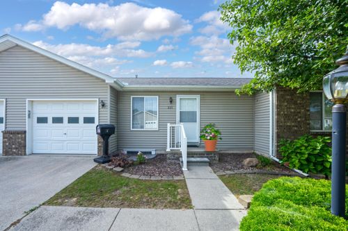 221 Superior Ave, Marine City, MI, 48039-1436 | Card Image