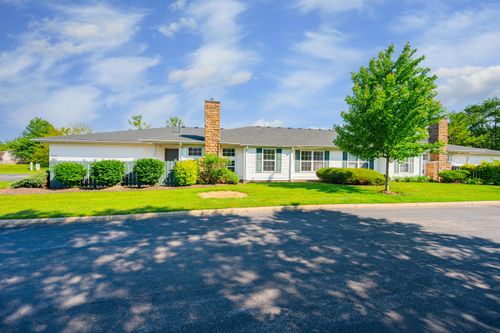 2420 Crystal Springs Dr, Hilliard, OH, 43026-6903 | Card Image