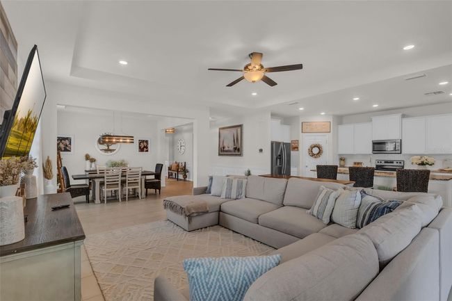 10815 Laxer Cay Loop, House other with 4 bedrooms, 4 bathrooms and null parking in San Antonio FL | Image 17