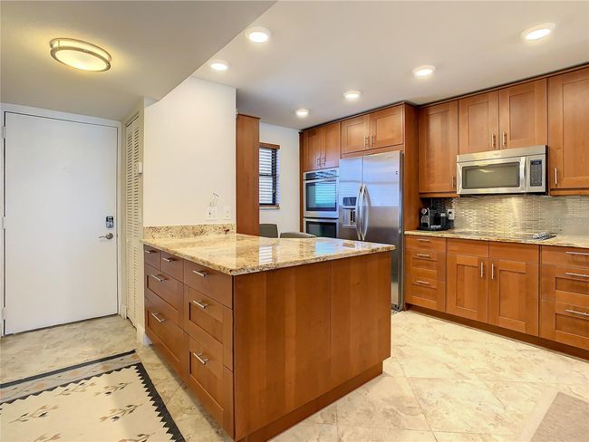 APT-516 - 18304 Gulf Blvd, Condo with 2 bedrooms, 2 bathrooms and null parking in REDINGTON SHORES FL | Image 15