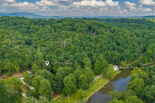 109 Edgewater Dr, Ellijay, GA, 30540-7829 | Card Image
