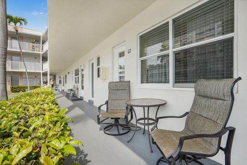 apt-117-3127 S Ocean Dr, Hallandale Beach, FL, 33009-7209 | Card Image