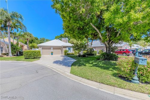 1242 Silverstrand Dr, NAPLES, FL, 34110-4114 | Card Image
