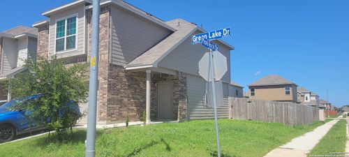 10505 Green Lake Dr, San Antonio, TX, 78223-1449 | Card Image
