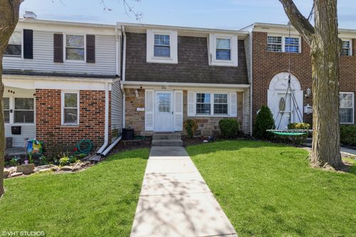 808 Bishop Ct, Schaumburg, IL, 60194-2201 | Card Image