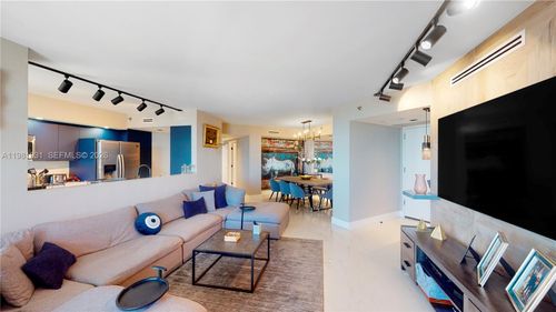 2903-1000 Island Blvd, Aventura, FL, 33160 | Card Image