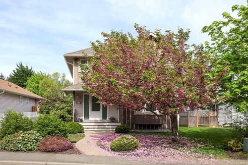 1272 Noel Ave, Comox, BC, V9M4A3 | Card Image