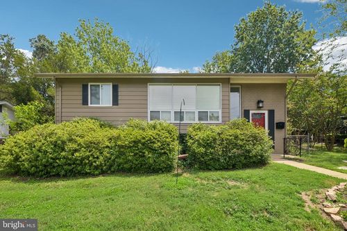 4957 Regina Drive, ANNANDALE, VA, 22003 | Card Image