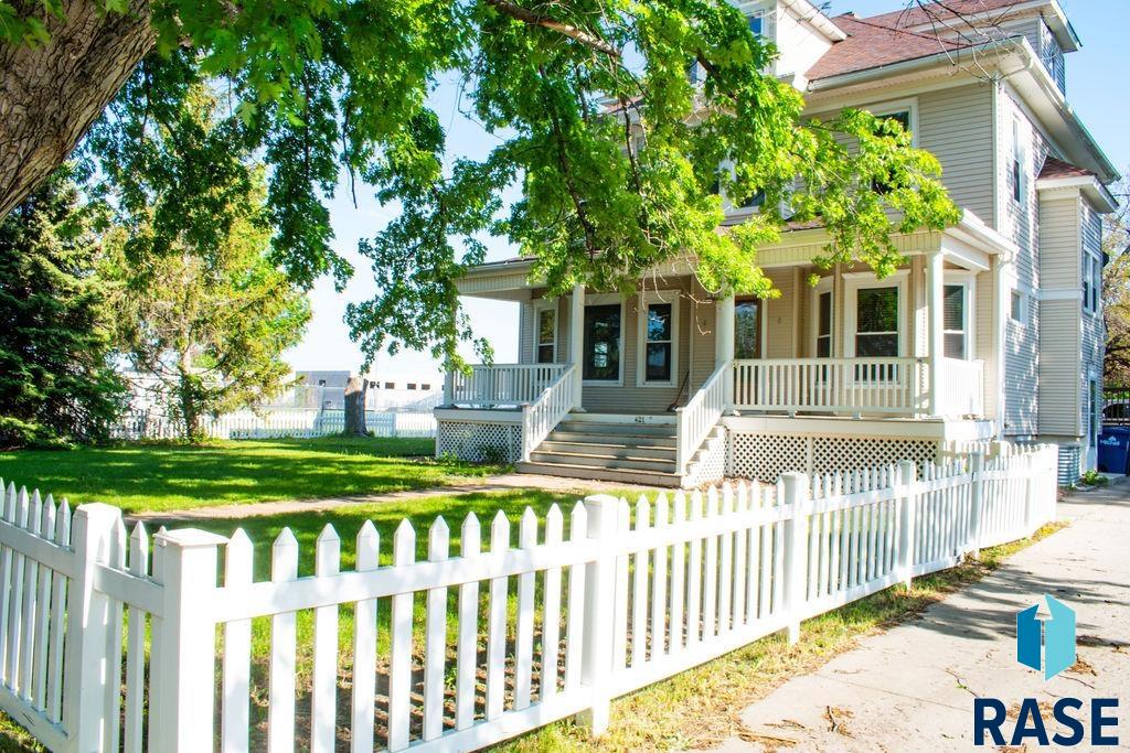 11th Ave, Mitchell, SD 57301