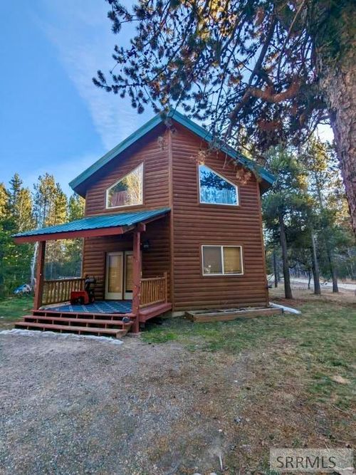 3496 Spruce Ln, Island Park, ID, 83429 | Card Image