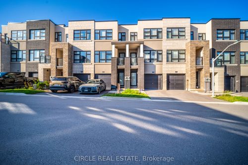 90-1121 Cooke Blvd, Burlington, ON, L7T0C3 | Card Image
