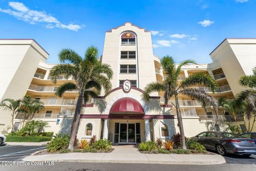 302-8931 Lake Dr, Cape Canaveral, FL, 32920-4263 | Card Image